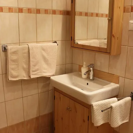 Konukevi Katarina Losinj Island 3*